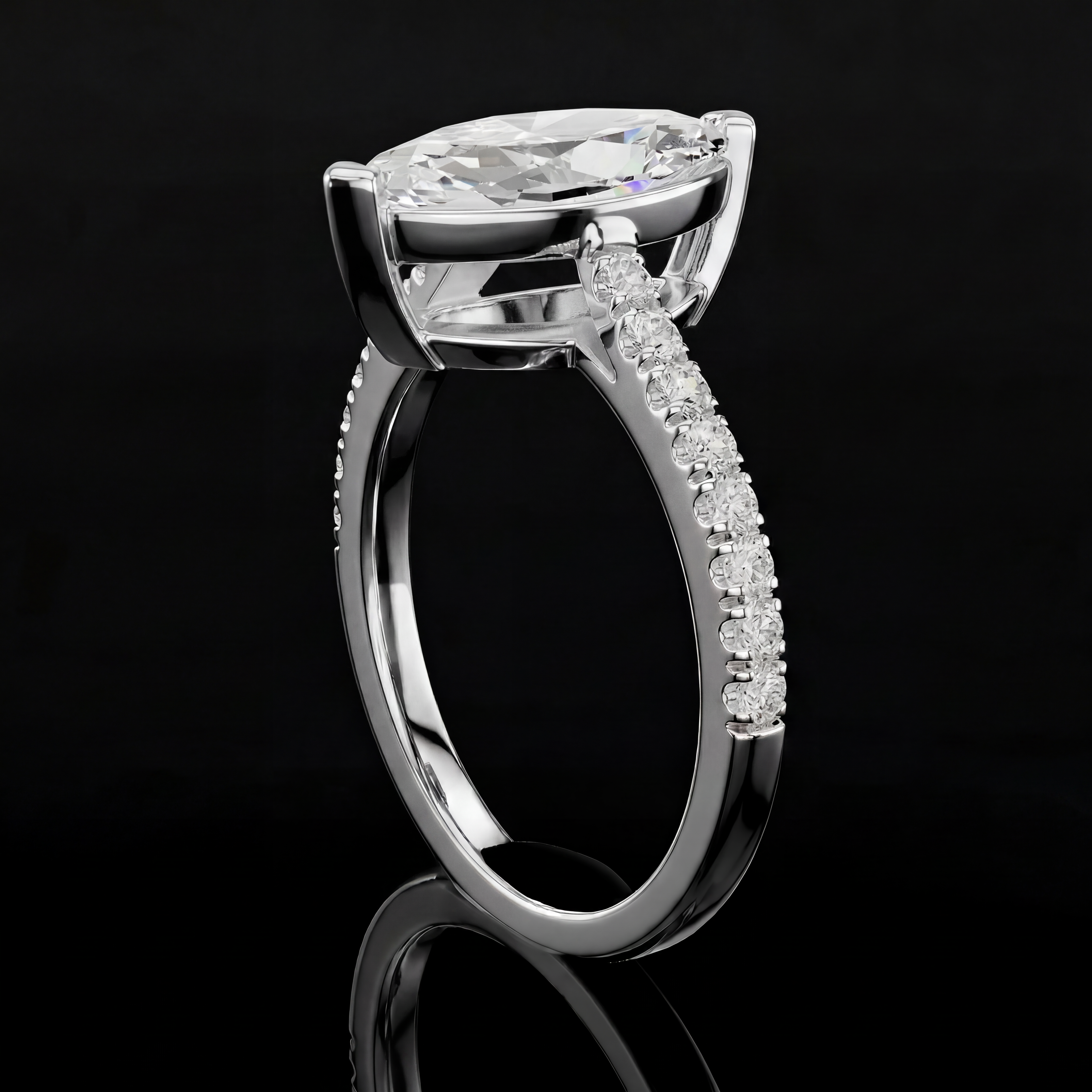 2.30 Karat Lab Grown Pırlanta Markiz Yüzük (14 ayar 0Gr 0)