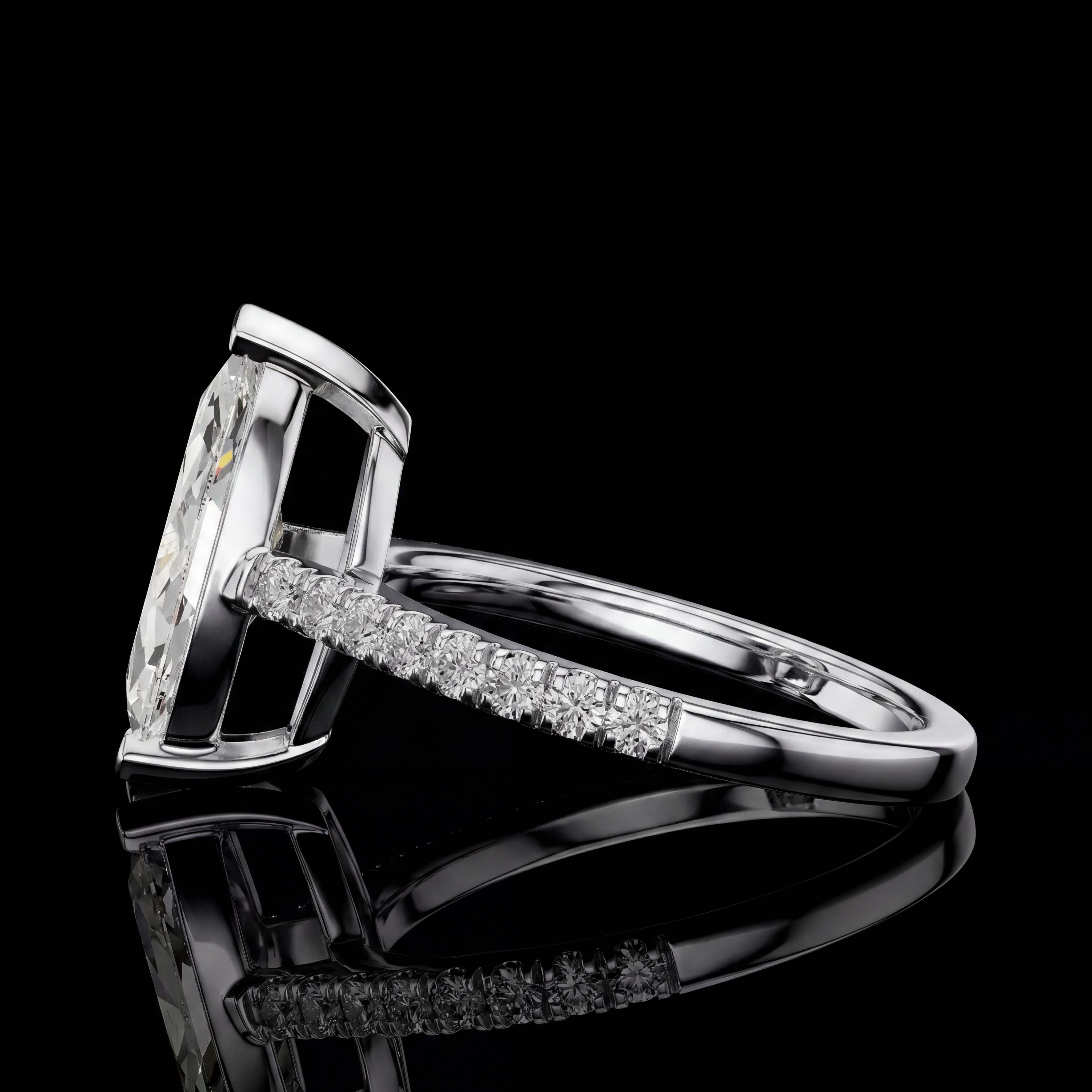 2.30 Karat Lab Grown Pırlanta Markiz Yüzük (14 ayar 0Gr 0)